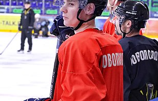 Кирилл Бобровских: сами позволили сопернику переломить ход игры, и результат это отражает.